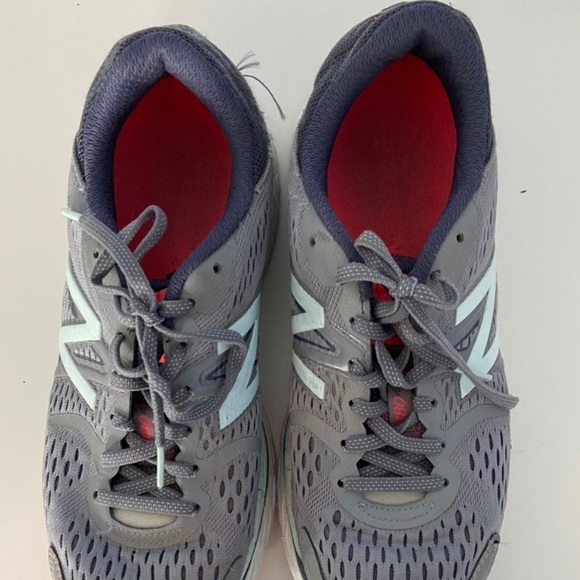 Grey and teal New Balance runners - Picture 4 of 4